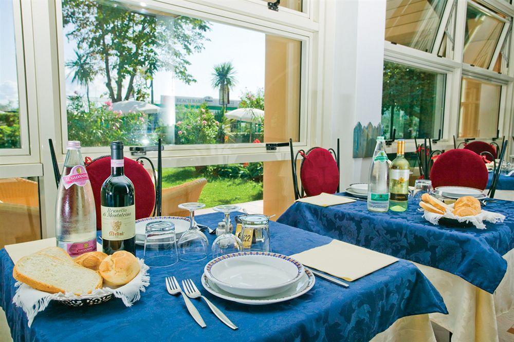 San Giorgio Savoia Hotell Bellaria-Igea Marina Exteriör bild