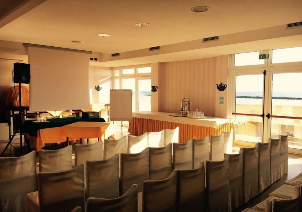 San Giorgio Savoia Hotell Bellaria-Igea Marina Exteriör bild