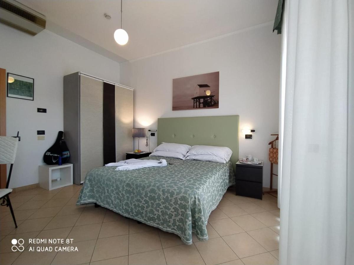 San Giorgio Savoia Hotell Bellaria-Igea Marina Exteriör bild