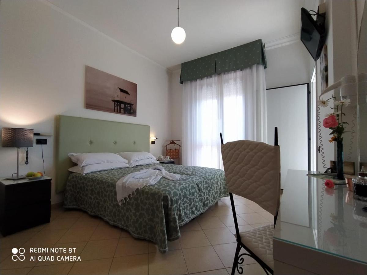 San Giorgio Savoia Hotell Bellaria-Igea Marina Exteriör bild